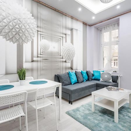 Cozy 2 Bedroom 2 Bathroom Apartment In The City Centre Будапешт Экстерьер фото